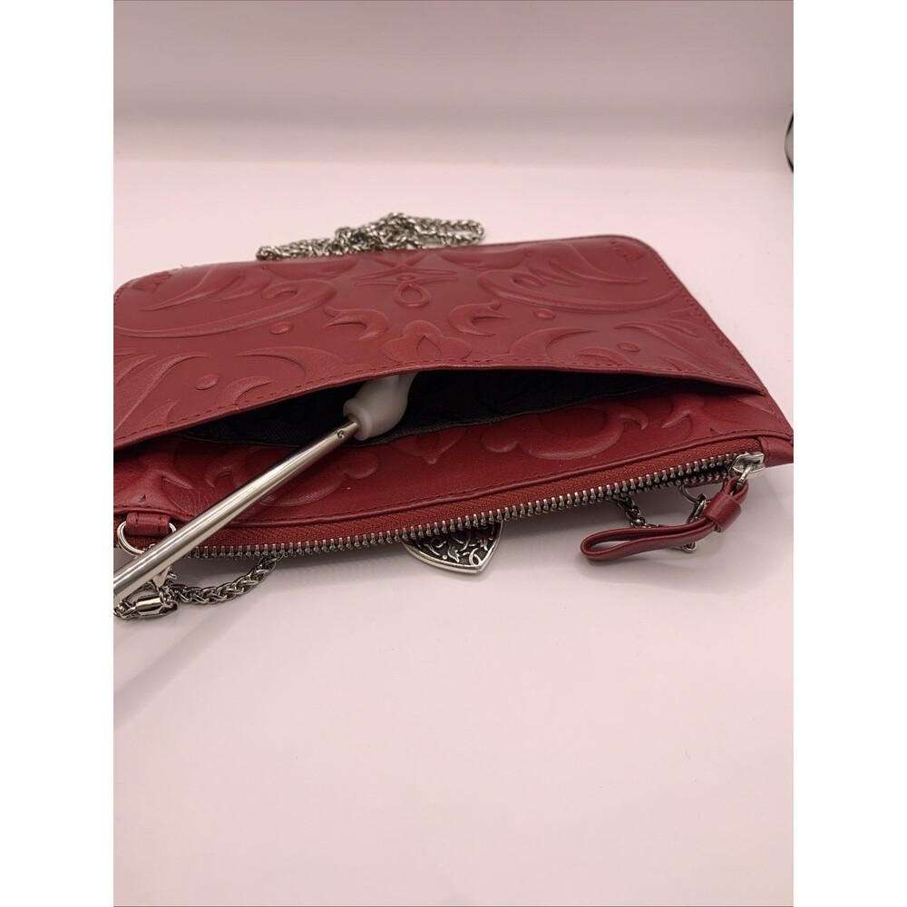 Brighton Ferrara Sangria Leather Wallet Chain Crossbody Bag Embossed Heart NWOT - Picture 7 of 11